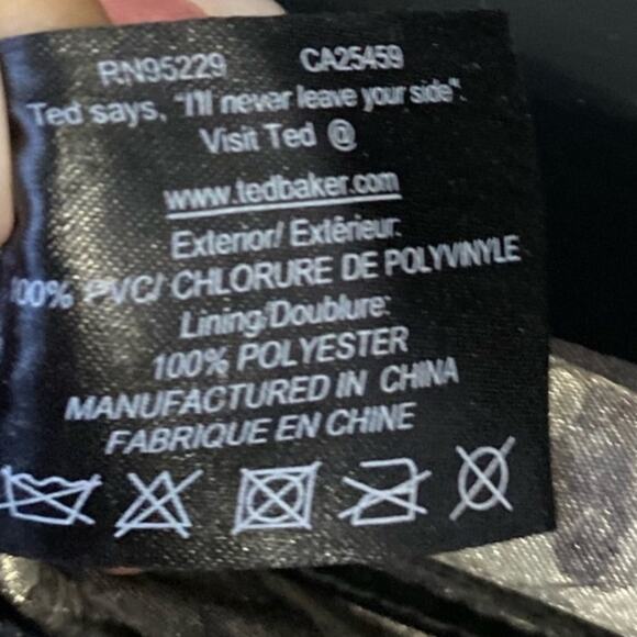 Ted Baker London Black Patent PVC Quilted Gold Logo Zip Buckle Agathis Bag Purse - Picture 8 of 11